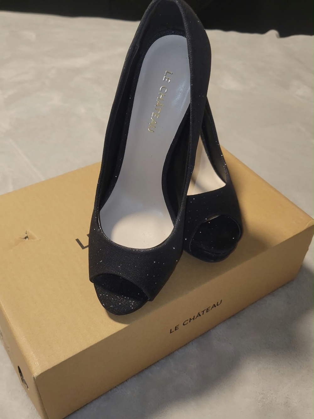 le chateau Black Sparkle Peep-Toe Heels